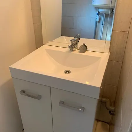 Studio Terrasse Parking Apartman *
